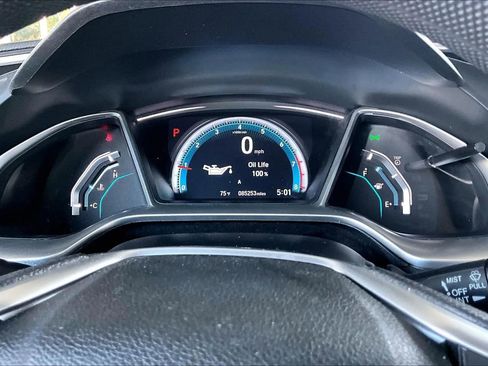 Used 2018 Honda Civic EX image 12