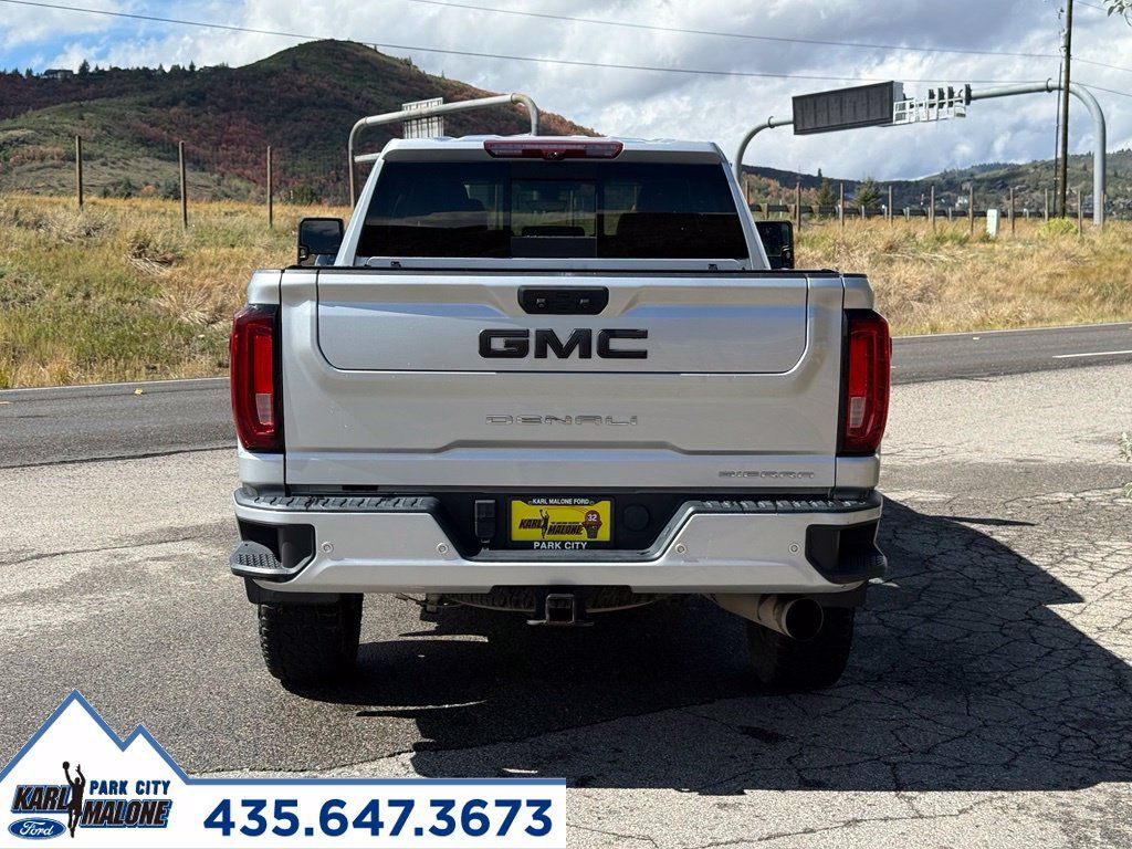 Used 2022 GMC Sierra 2500 Denali w/ Denali Ultimate Package AWD/4WD image 4