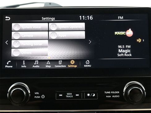 Used 2024 Nissan Armada SL w/ Captain's Chairs Package image 12