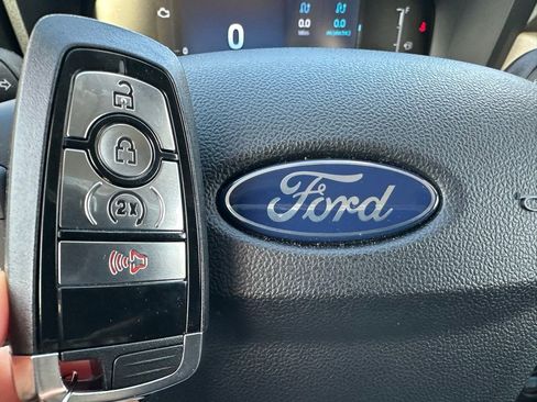 New 2025 Ford Maverick Lariat image 45