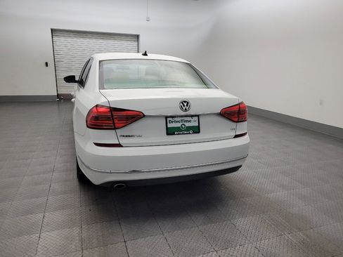 Used 2016 Volkswagen Passat 1.8T SE w/ Lighting Package (P06) image 6