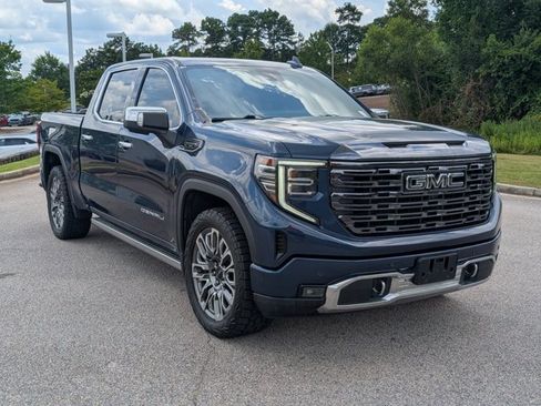 Used 2023 GMC Sierra 1500 Denali Ultimate AWD/4WD image 4