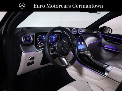 Used 2026 Mercedes-Benz GLC 300 4MATIC image 31