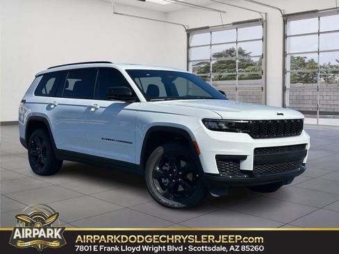 New 2025 Jeep Grand Cherokee L Altitude image 1