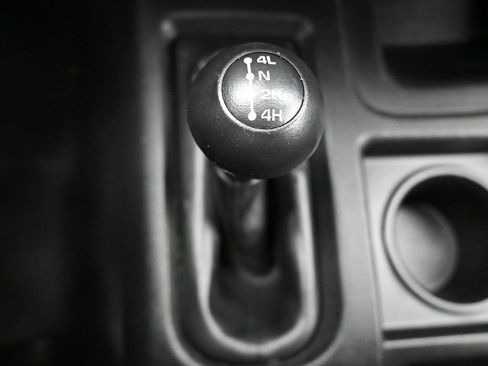 Used 2016 RAM 2500 Tradesman w/ Popular Equipment Group image 23