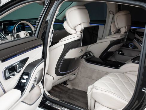 Used 2022 Mercedes-Benz Maybach S 580 4MATIC image 27