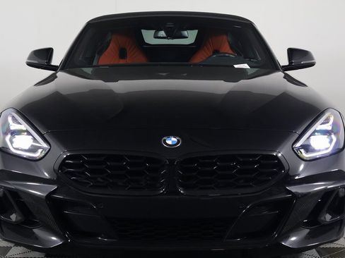 Certified 2023 BMW Z4 sDrive30i w/ Shadowloine Package RWD image 2