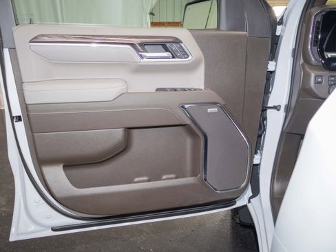 New 2026 Chevrolet Silverado 1500 LTZ w/ Technology Package image 16