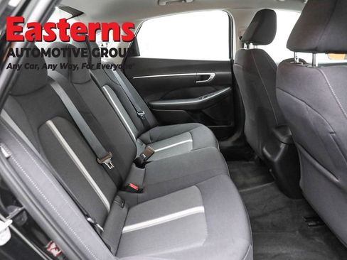 Used 2023 Hyundai Sonata SE image 23