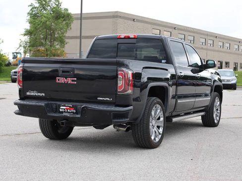 Used 2017 GMC Sierra 1500 Denali w/ Denali Ultimate Package AWD/4WD image 9