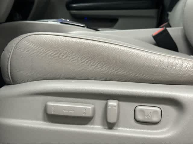 Used 2019 Honda Pilot Touring image 27