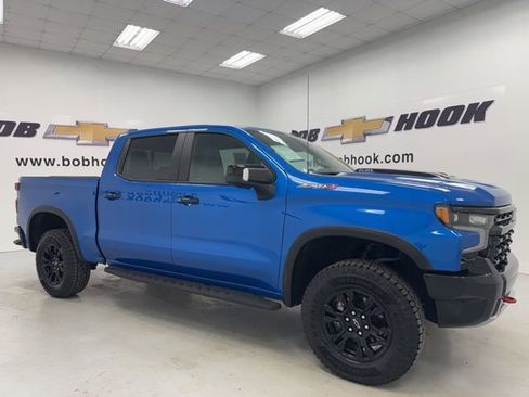 Used 2022 Chevrolet Silverado 1500 ZR2 AWD/4WD image 3