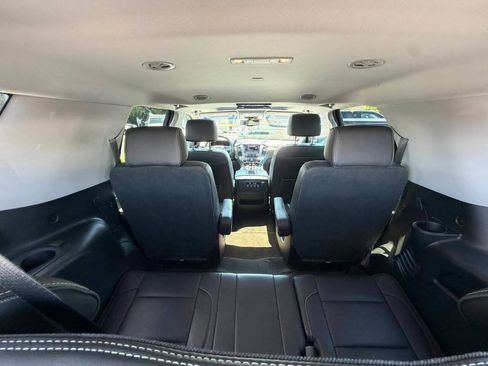 Used 2018 GMC Yukon Denali AWD/4WD image 22