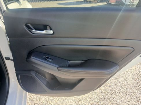 Used 2020 Nissan Altima 2.5 SR image 34