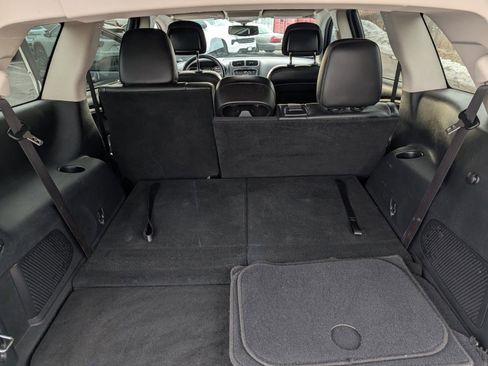 Used 2018 Dodge Journey Crossroad w/ Driver Convenience Group image 19