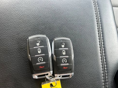 Used 2022 RAM 1500 Big Horn AWD/4WD image 12