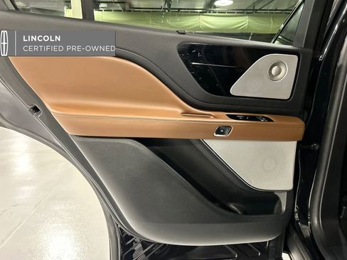 Used 2023 Lincoln Aviator Reserve w/ Equipment Group 201A image 23