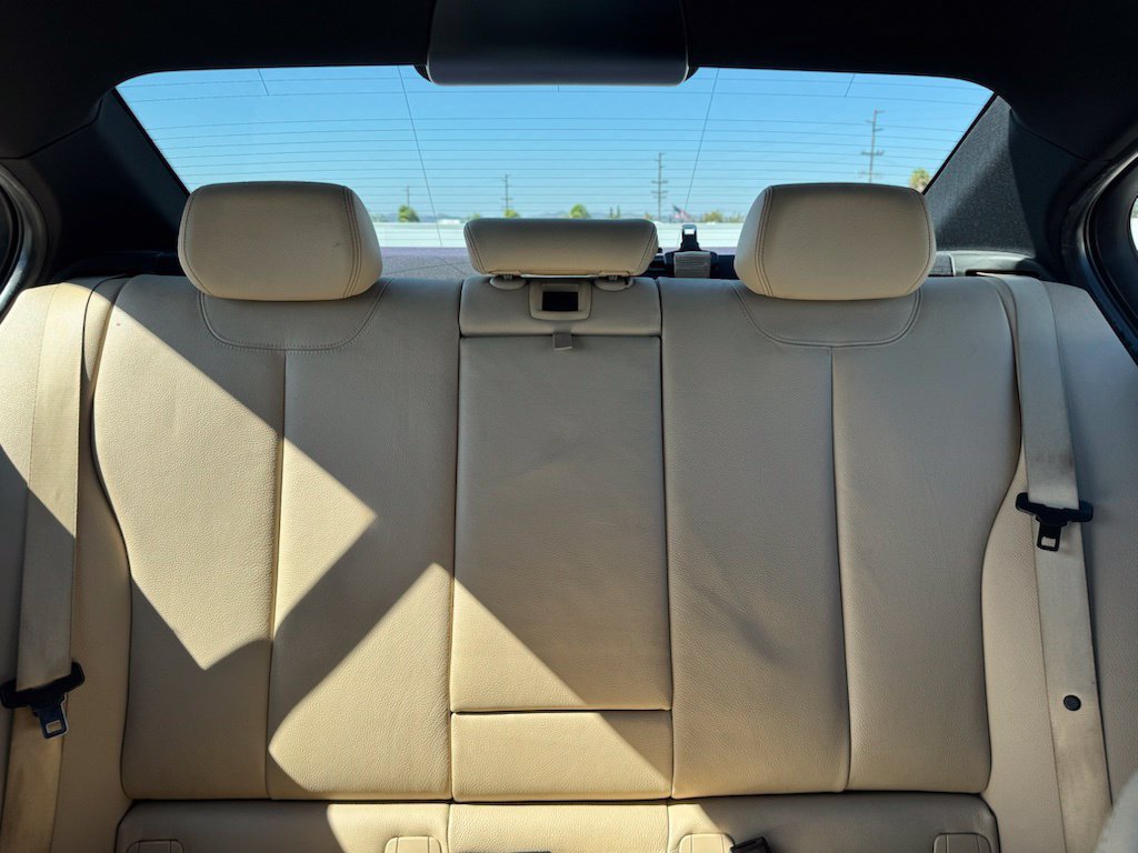 Used 2018 BMW 330i Sedan w/ Convenience Package RWD image 18