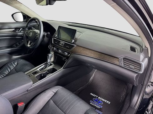 Used 2018 Honda Accord EX-L image 32