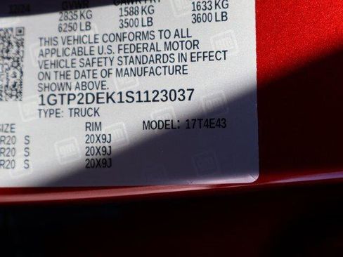 New 2025 GMC Canyon AT4 w/ Nightfall Edition image 41