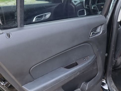 Used 2015 Chevrolet Equinox LT w/ Driver Convenience Package image 22