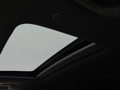 Used 2025 Honda CR-V Sport Touring image 13