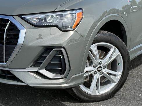 Used 2022 Audi Q3 2.0T Premium AWD/4WD image 3