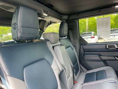 Used 2024 Ford Bronco Outer Banks AWD/4WD image 37