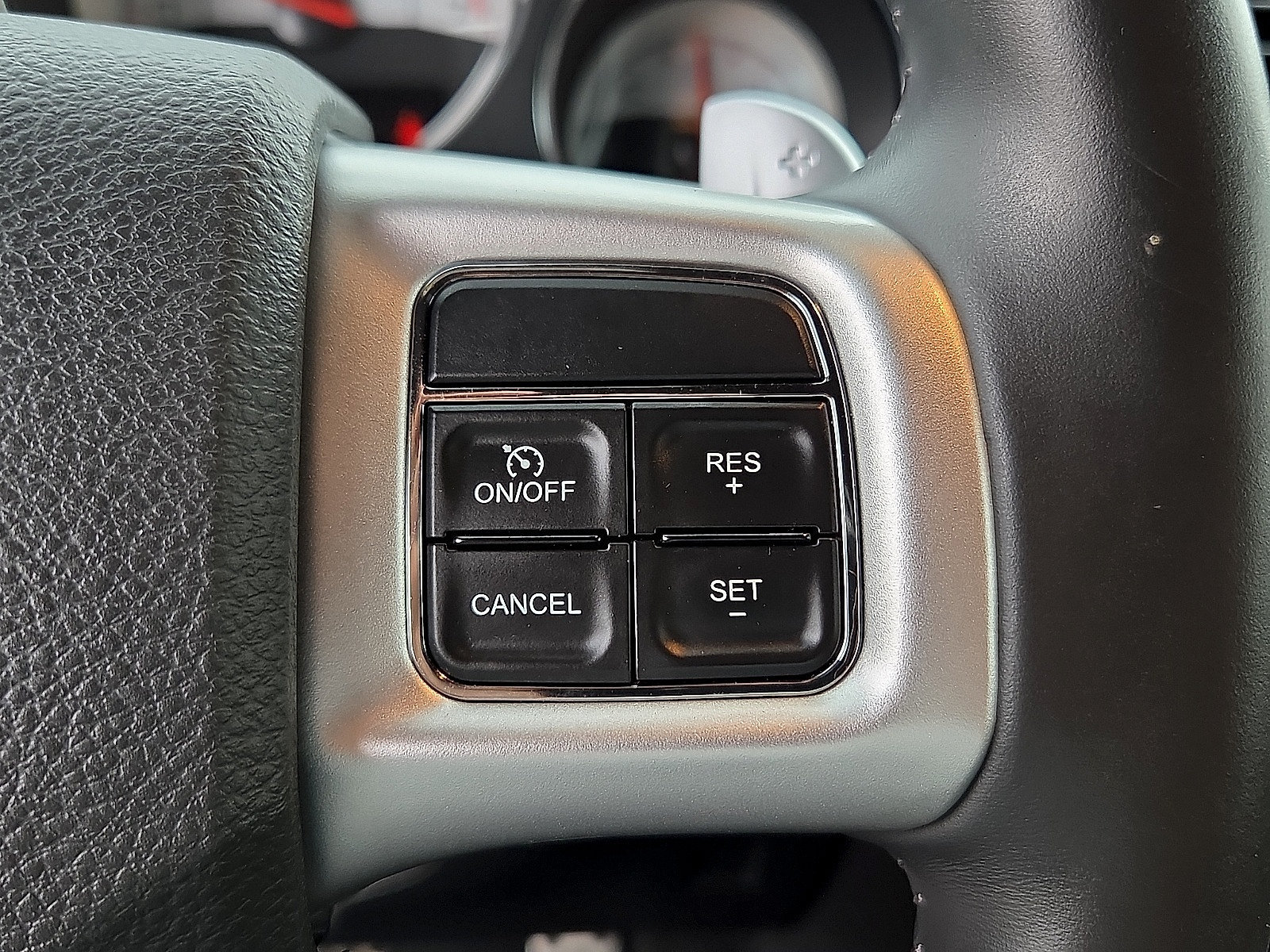 Used 2014 Dodge Challenger SXT Plus RWD image 15