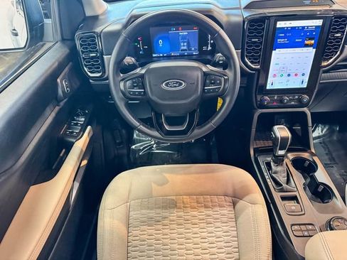 Used 2024 Ford Ranger XLT w/ Trailer Tow Package image 33