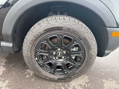 Used 2025 Ford Bronco Sport Badlands AWD/4WD image 3