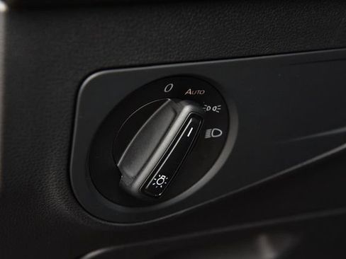 Used 2023 Volkswagen Tiguan S w/ Driver Assistance Package FWD image 9