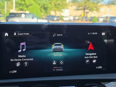 Used 2021 Mercedes-Benz CLA 35 AMG 4MATIC image 20