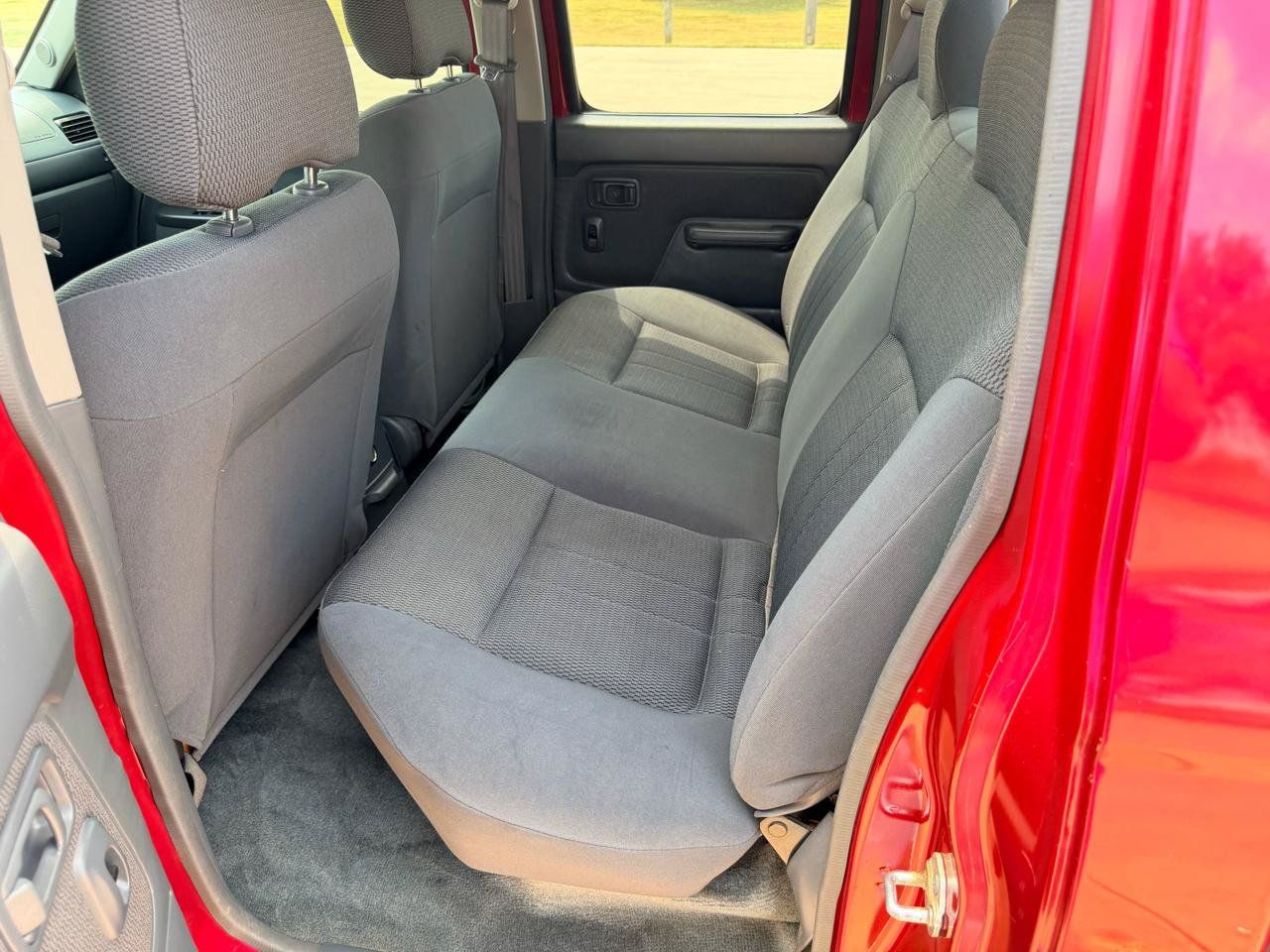 Used 2003 Nissan Frontier XE w/ XE Pwr Pkg RWD image 16