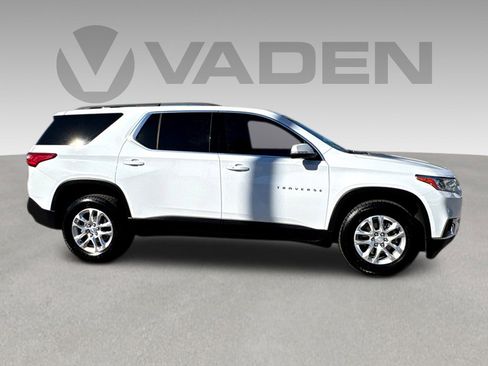 Certified 2021 Chevrolet Traverse LT image 23