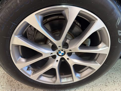 Used 2019 BMW X5 xDrive40i w/ Convenience Package AWD/4WD image 38