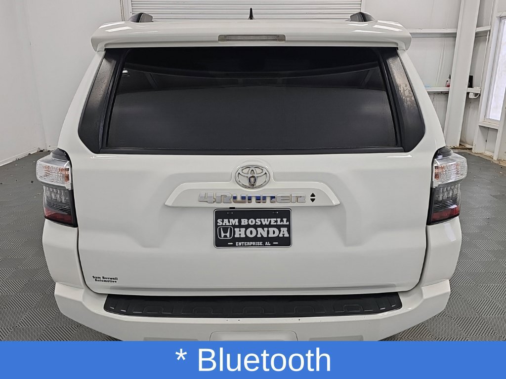 Used 2024 Toyota 4Runner SR5 Premium w/ Moonroof Package RWD image 9