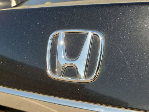 Used 2017 Honda Accord LX image 23