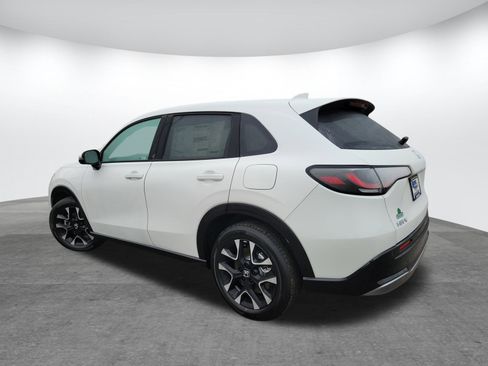 New 2026 Honda HR-V EX-L image 7