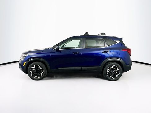 Used 2024 Kia Seltos EX AWD/4WD image 4