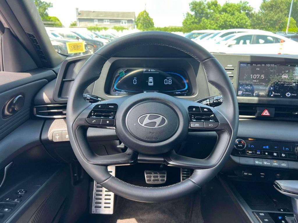 Certified 2026 Hyundai Elantra Sport FWD image 12
