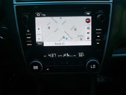 Used 2018 Subaru Outback 2.5i Limited image 22