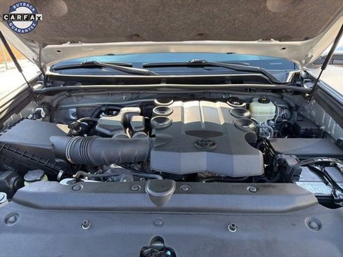 Used 2020 Toyota 4Runner SR5 image 34