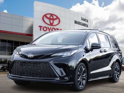 New 2026 Toyota Sienna XSE