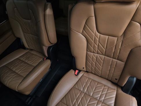 Used 2025 Kia Telluride SX Prestige X-Line image 15