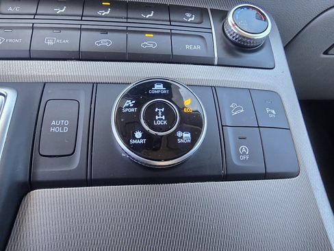 Used 2022 Hyundai Palisade SE image 20