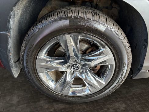 Used 2017 Toyota Highlander Limited Platinum image 41