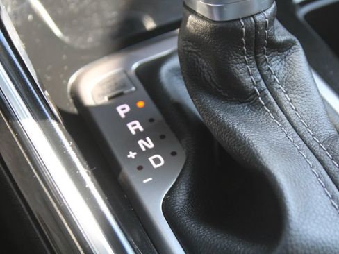 Certified 2022 Kia Sorento SX AWD/4WD image 36
