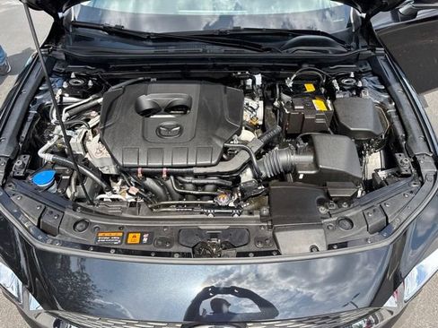 Certified 2025 MAZDA MAZDA3 s FWD image 18