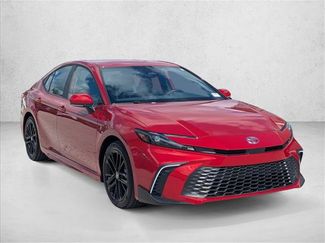 Used 2025 Toyota Camry SE w/ Multimedia Upgrade Package FWD video 3